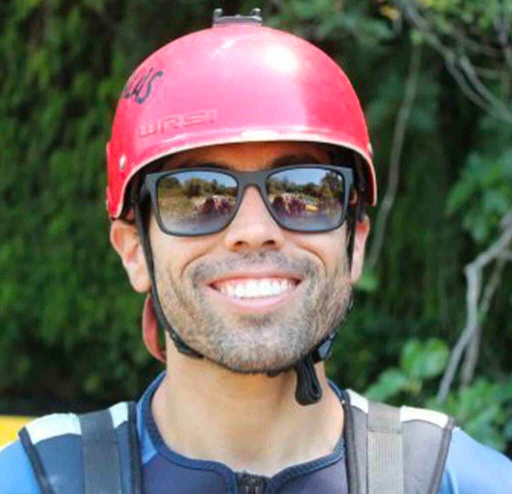 Héctor, guida rafting internazionale