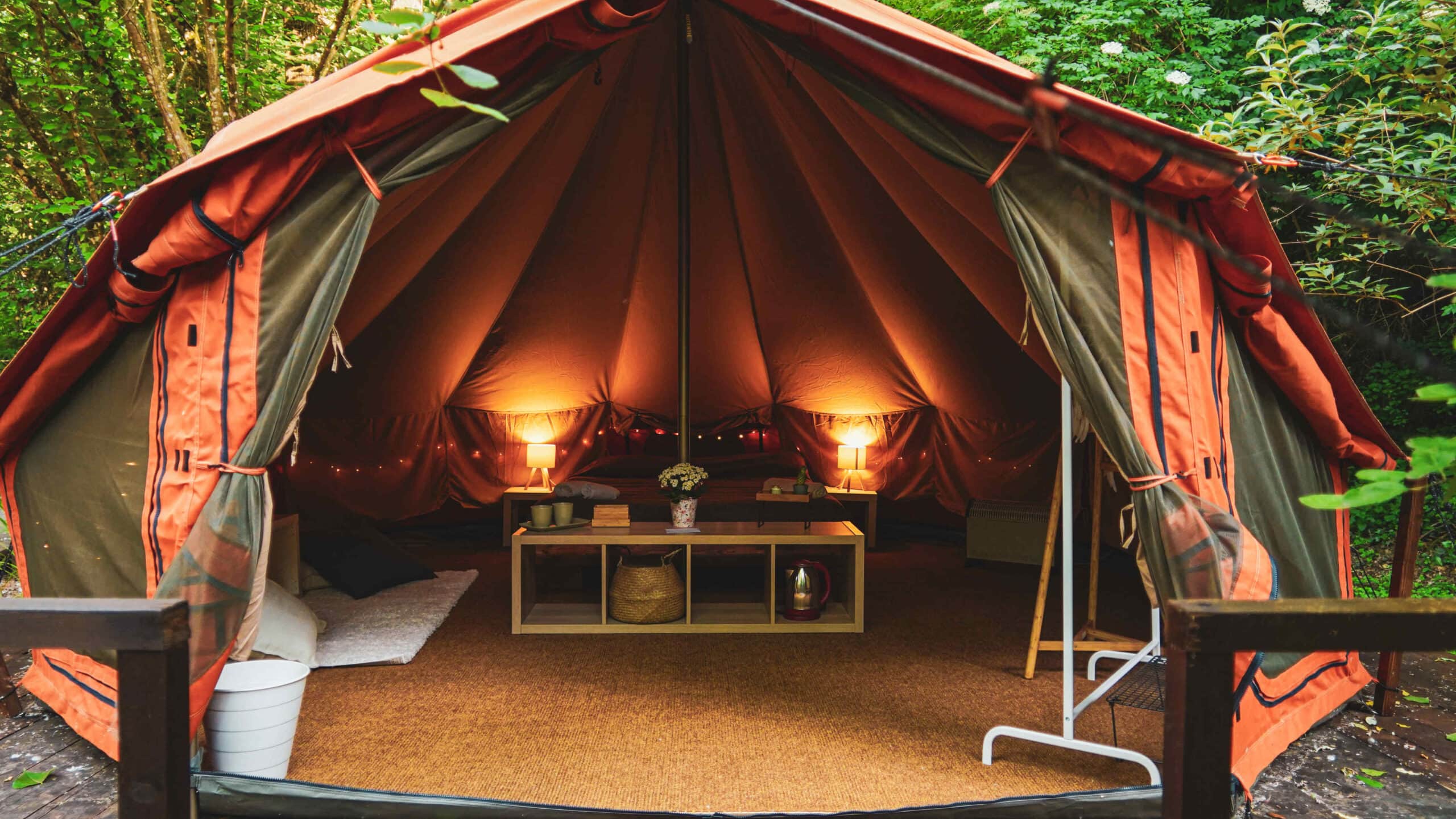 Glamping River Tribe